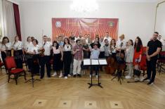 Humanitarni koncert „Evo ruka“